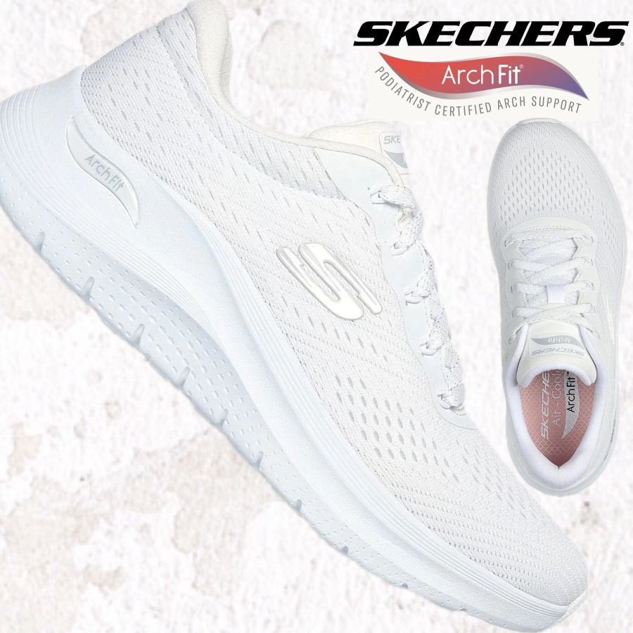 Skechers